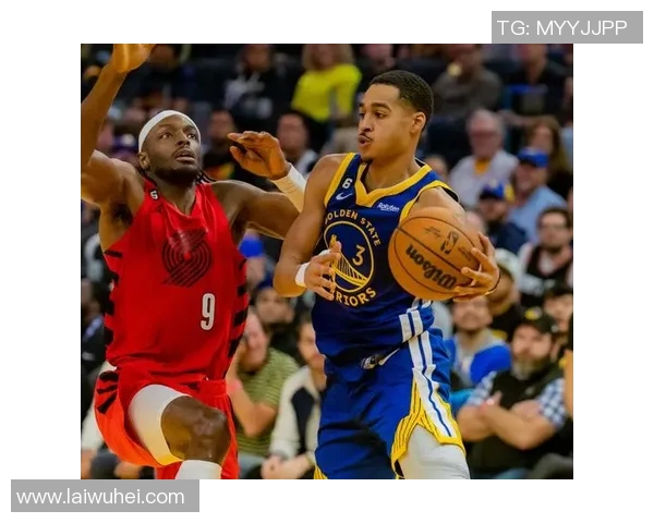 勇士与开拓者激战四月十九日NBA季后赛精彩回顾与分析